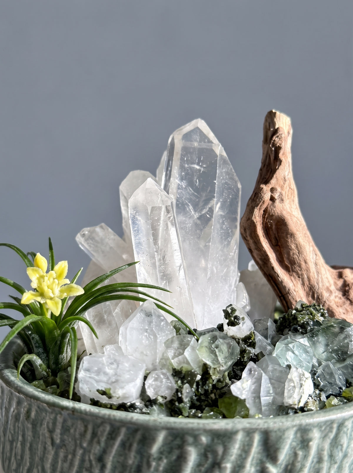 CALM SUMMIT CLEAR QUARTZ GARDEN